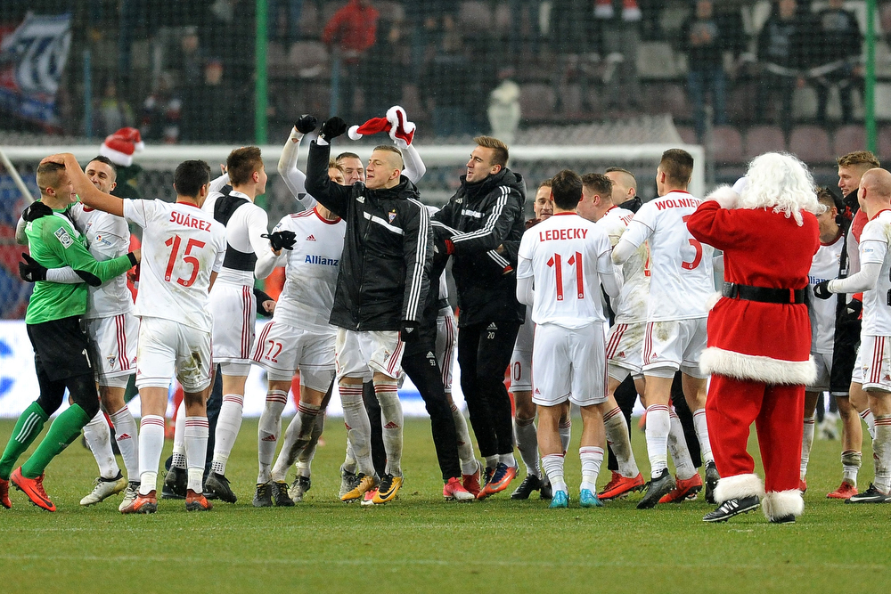 Piłkarz Górnika Zabrze: U siebie jesteśmy bardzo groźni i postaramy się zdobyć jak najwięcej bramek