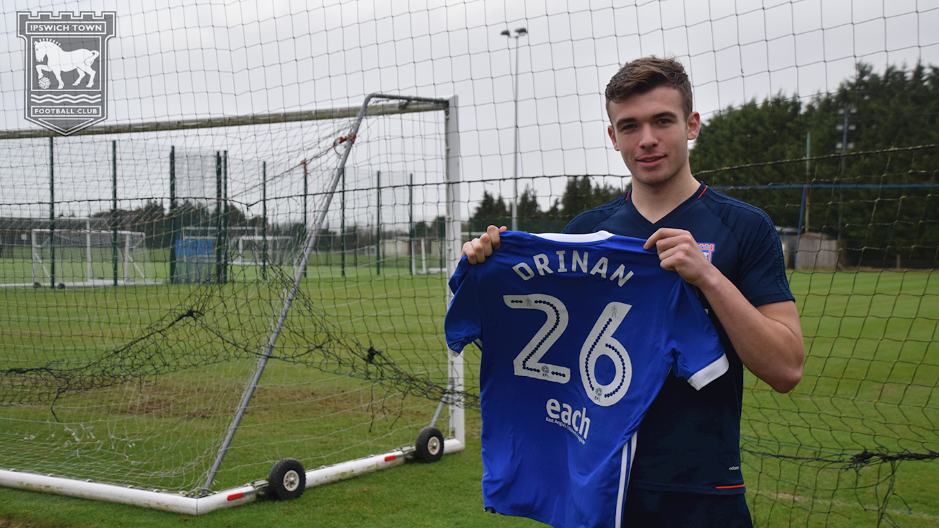 Drinan nowym napastnikiem Ipswich Town