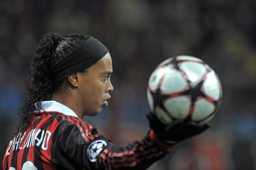 Ronaldinho wyklucza swój powrót do futbolu. "Chcę tworzyć muzykę i cieszyć się czasem spędzanym z przyjaciółmi"