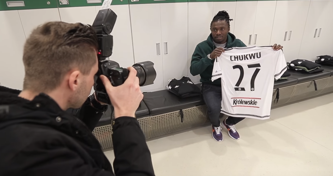 Legia odpowiedziała na szyderczą ofertę dla Chukwu. Cóż za gest!