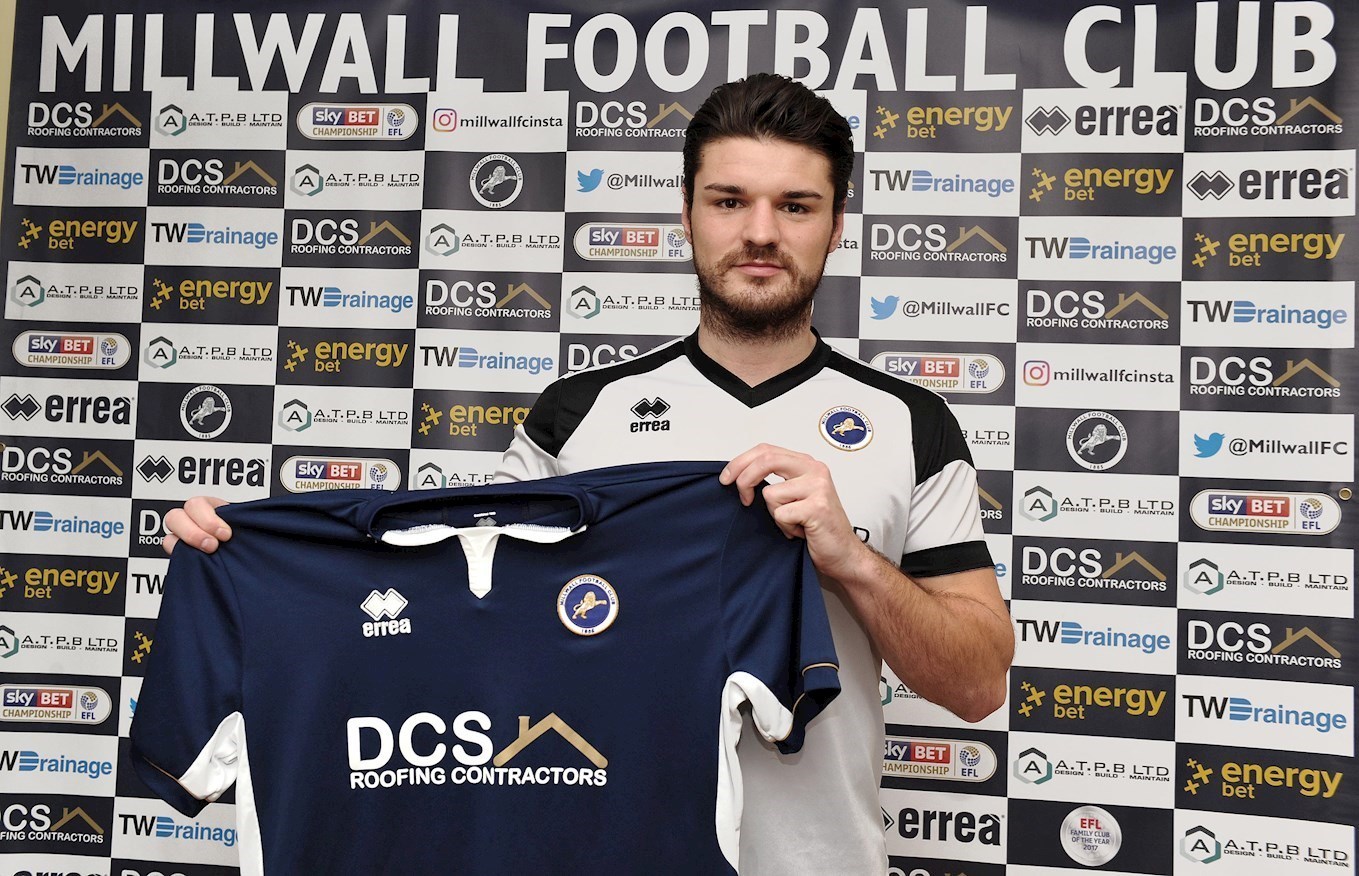 Marshall wypożyczony do Millwall FC