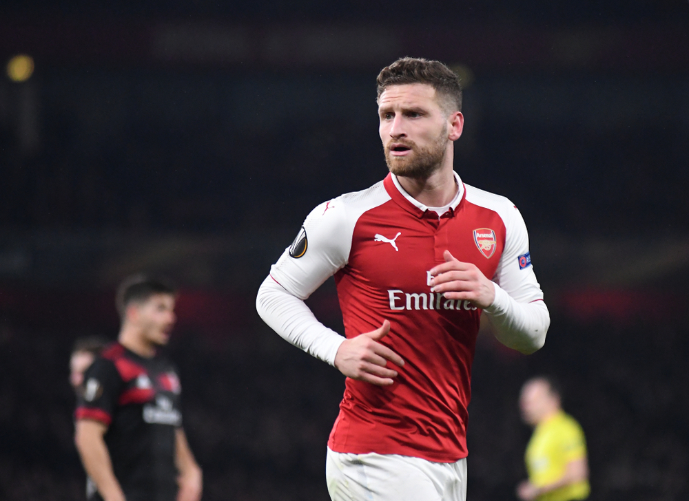 Mustafi wciąż chce odejść z Arsenalu. "Następny ruch będzie niesamowicie ważny"