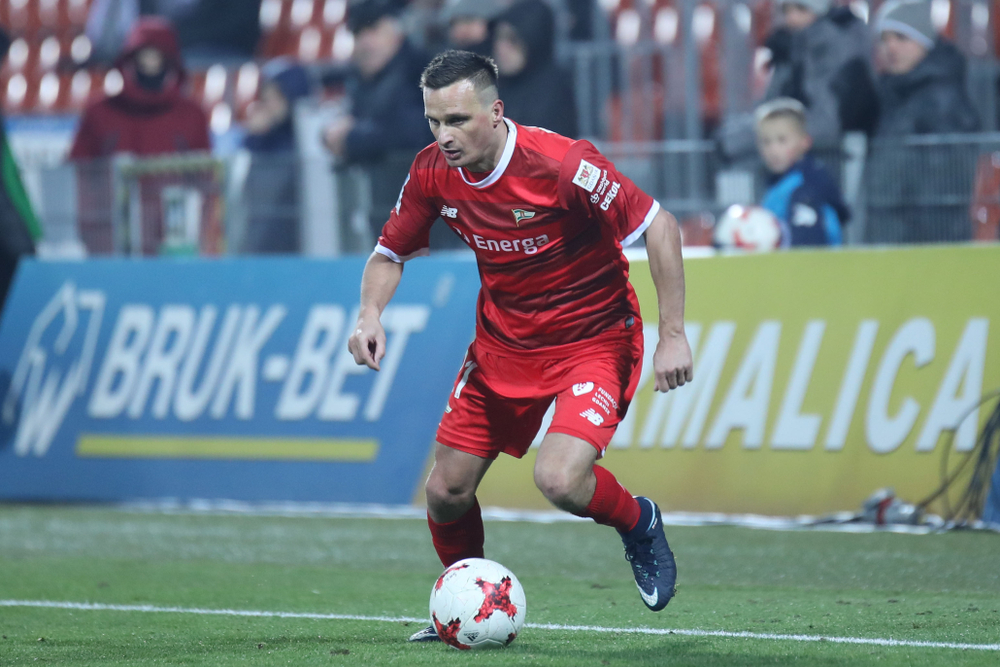 Hajto pilotował transfer Peszki do Wisły. "Sławek chce pokazać, że umie grać w piłkę. Hejt na niego był niezasłużony"