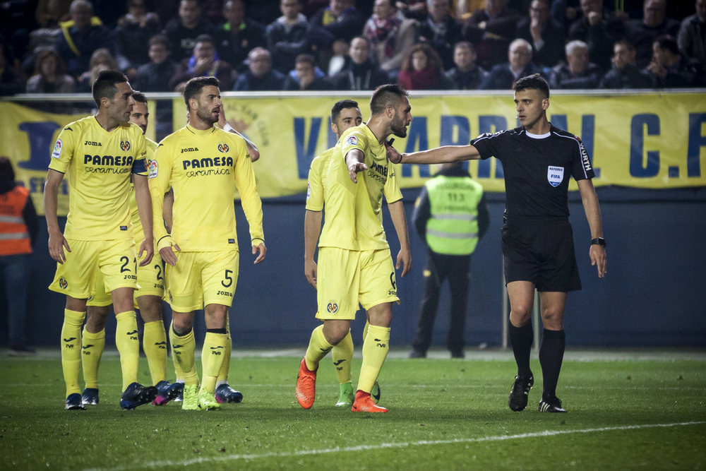 Villarreal inkasuje trzy punkty w starciu z Sevillą