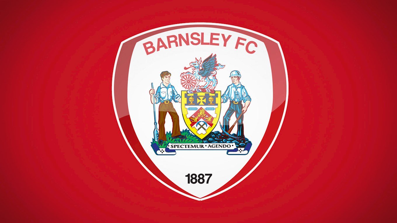 Barnsley przedłużyło kontrakt z czołowym napastnikiem