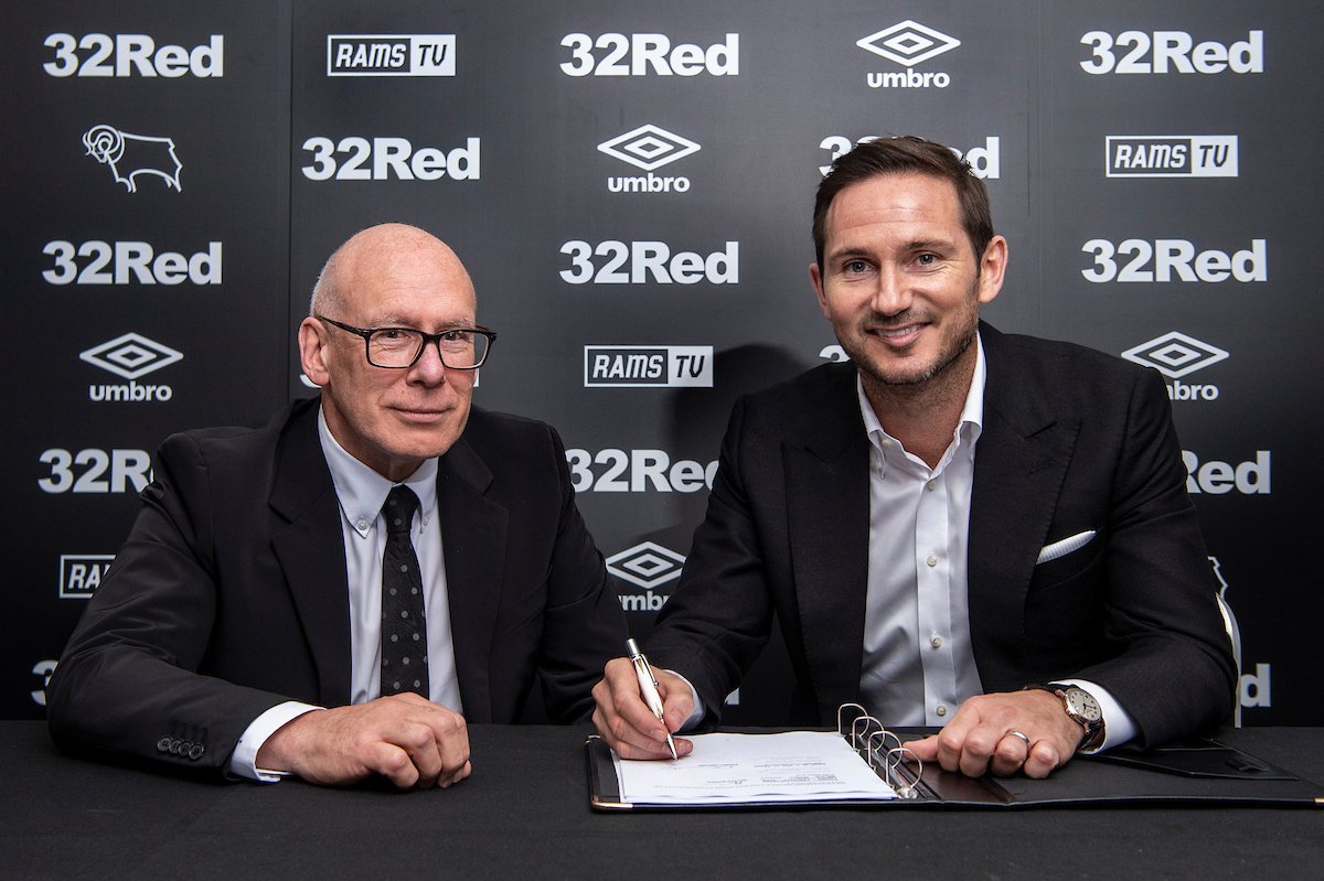 Lampard podpisał kontrakt! Będzie trenerem klubu z Championship