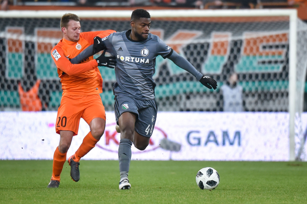 Legia Warszawa pożegnała się z dwoma piłkarzami. Rozwiązano z nimi kontrakty