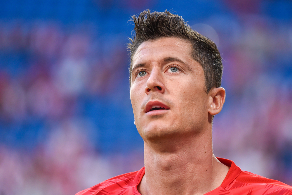Robert Lewandowski już na podium w wyścigu o Złotego Buta. Inni gracze z czołowych pięciu lig poza TOP 10