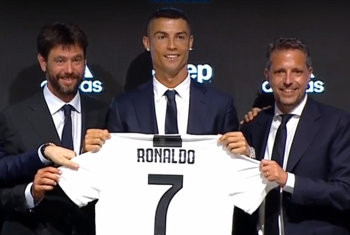 Kwota transferu Ronaldo nie była wysoka? "Za takiego zawodnika to jak promocja"