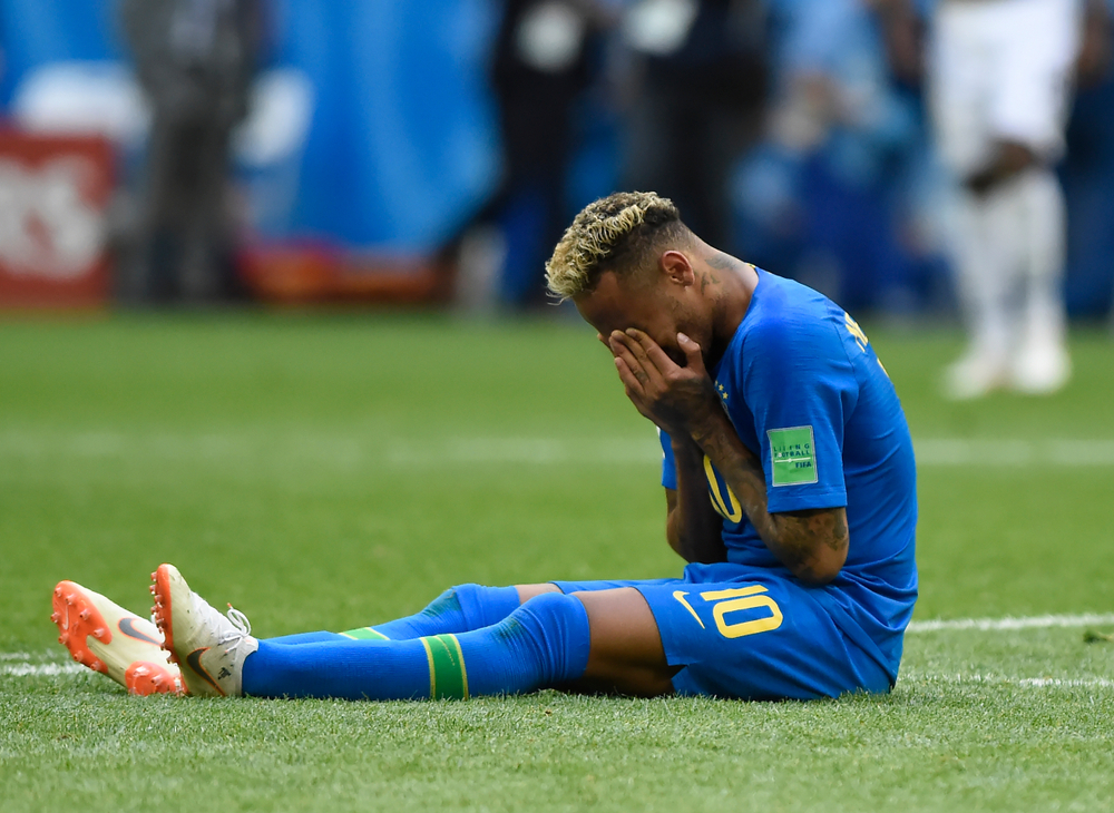 Neymar się doigrał! UEFA zawiesiła Brazylijczyka na trzy spotkania w Lidze Mistrzów