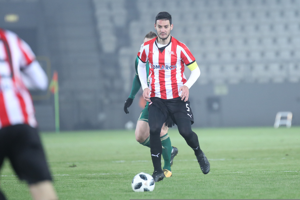 Nietypowe oświadczenie Cracovii. Covilo wymusza zgodę na transfer?