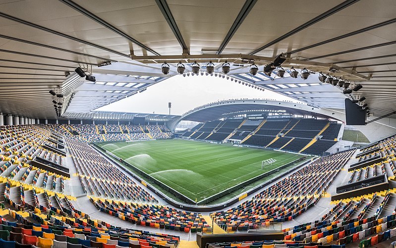 [QUIZ] Czyj to stadion? Odgadniesz klub po zdjęciach boiska i trybun?