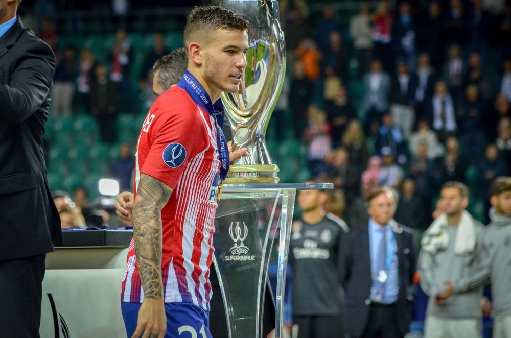 Media: Bayern Monachium idzie na rekord. 80 mln euro za obrońcę!