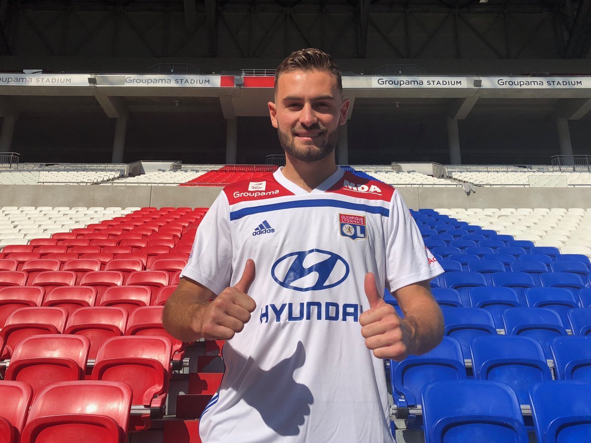 Lucas Tousart podpisał przedłużenie kontraktu z OL