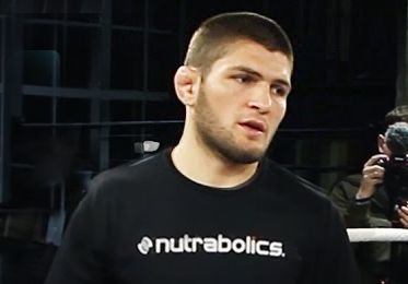 Nurmagomedov chce 50 mln dolarów za następną walkę. Szef UFC wyśmiał te żądania