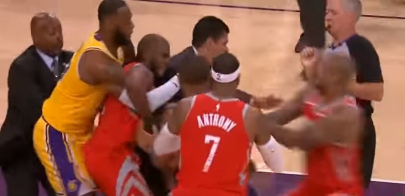 Druga porażka Lakers i wielka bijatyka w Los Angeles! [WIDEO]
