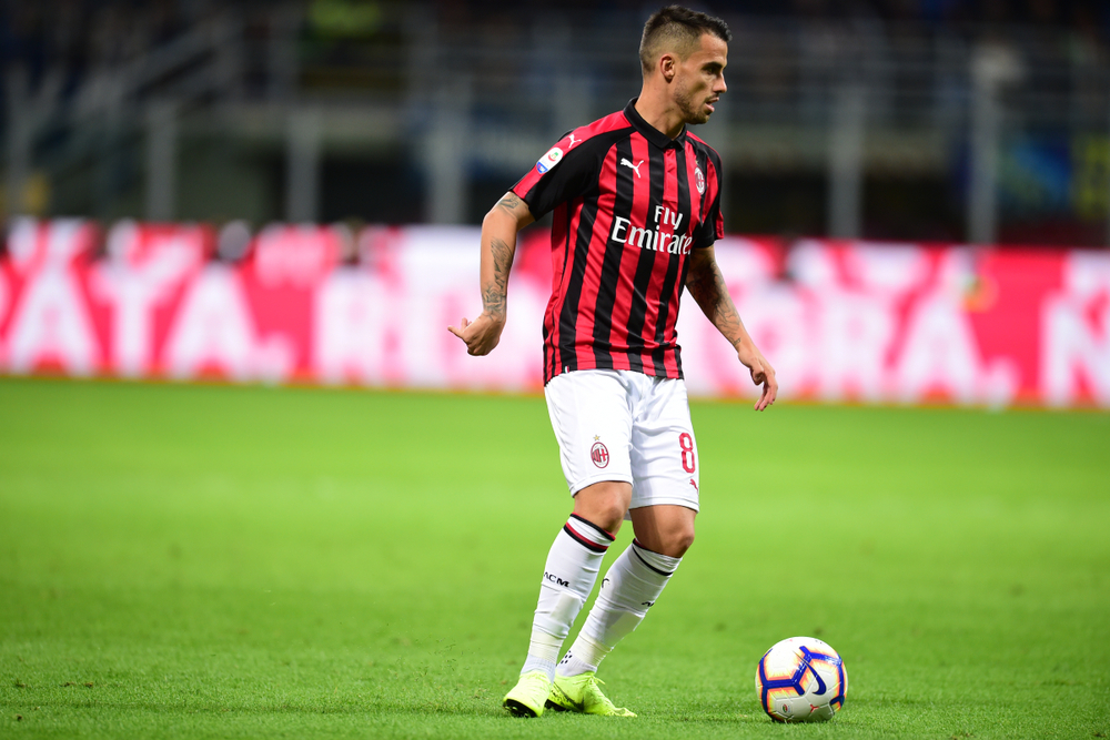 Arsenal obserwuje piłkarzy z Serie A. Kupi zawodnika Milanu?