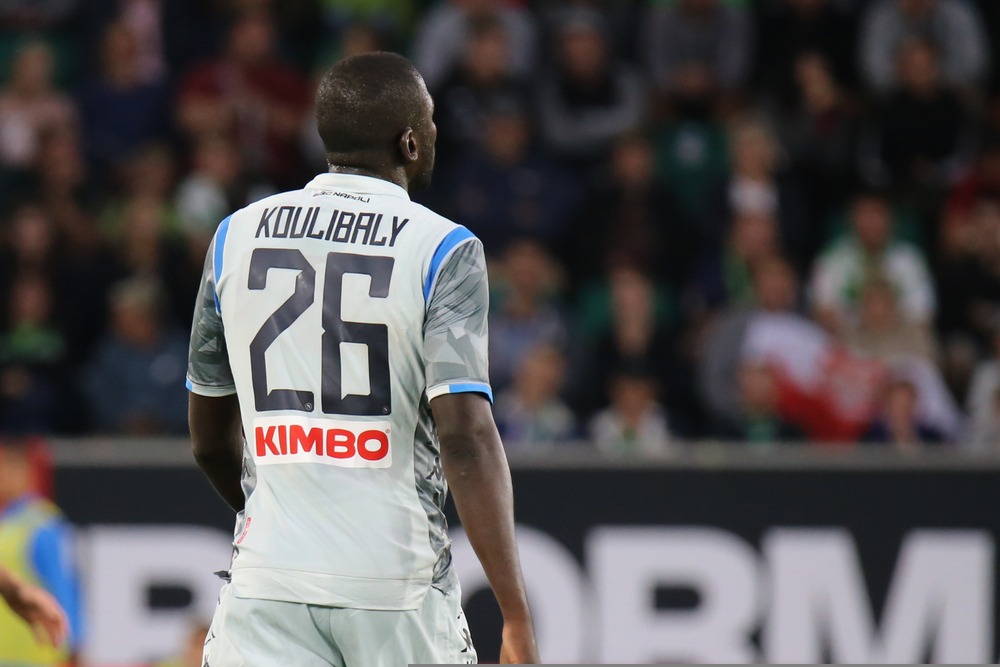 Barcelona zrezygnowała z transferu Koulibaly'ego. Napoli chciało za dużo