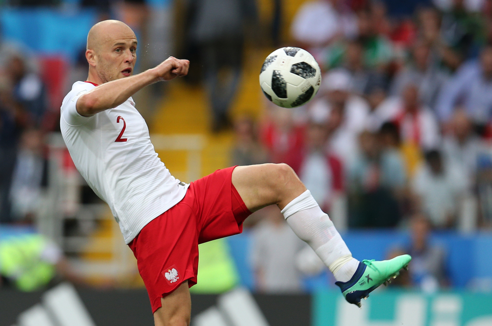 Pazdan w Barcelonie i Małecki w PSG. TOP 10 głośnych i bzdurnych plotek transferowych