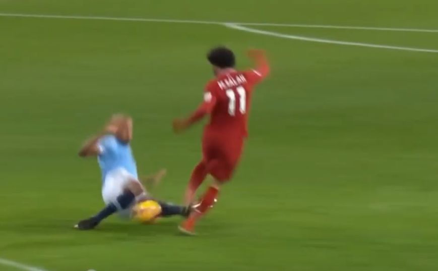 Klopp zdziwiony decyzją arbitra: Jakim cudem Kompany nie dostał czerwonej kartki? [WIDEO]