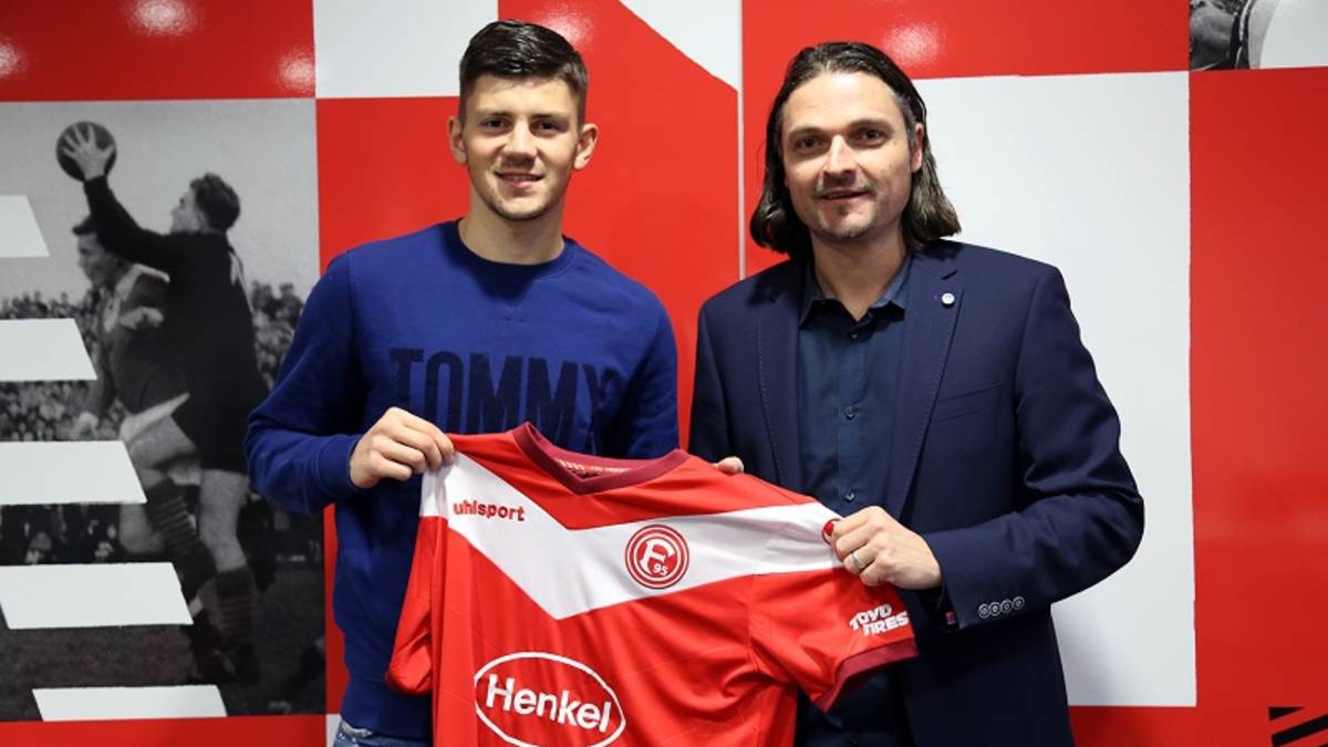Wreszcie się udało! Dawid Kownacki zmienia klub!