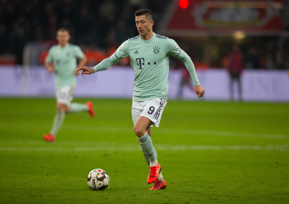 Tak Robert Lewandowski pisze historię Bundesligi! Kosmiczne wejście Francka Ribery'ego! [WIDEO]