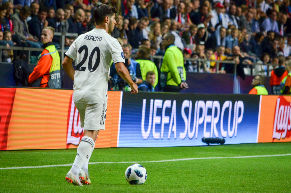 Real Madryt był w opałach, ale wygrał z Ajaksem dzięki bramce w końcówce! Tottenham lepszy od BVB [WIDEO]