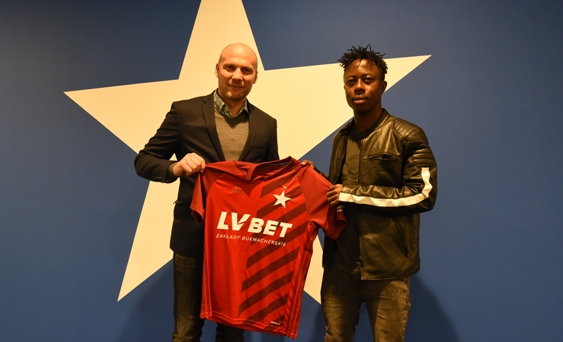 Wisła Kraków się wzmacnia. Młodzieżowy reprezentant Ghany podpisał kontrakt