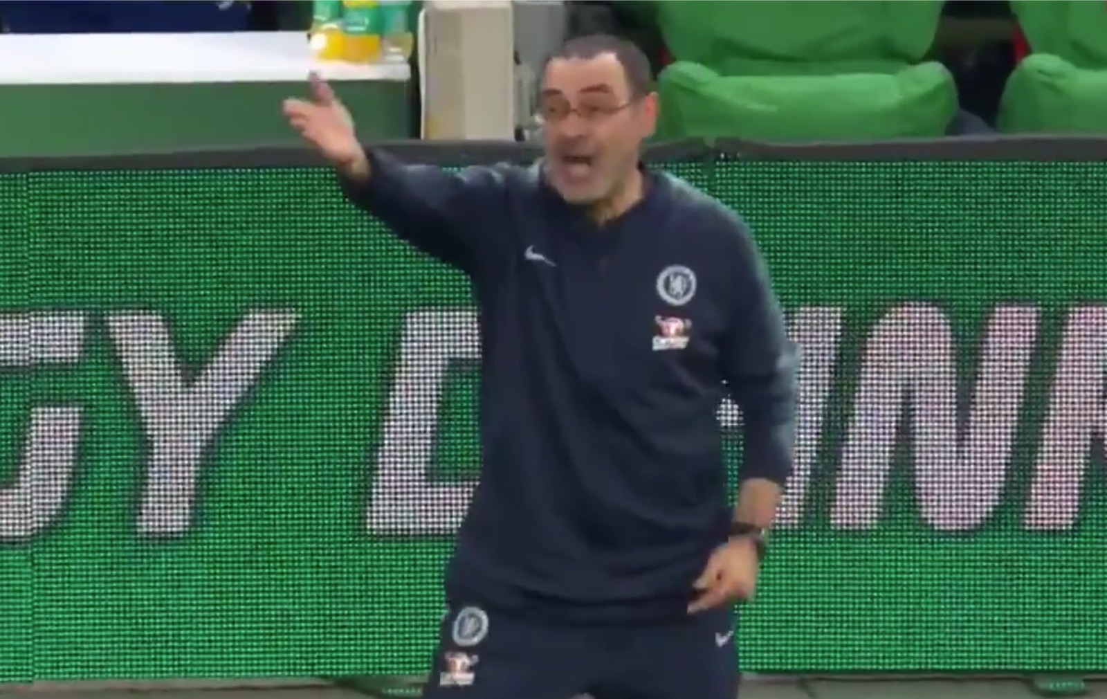 Manchester City lepszy od Chelsea! Kuriozum przed karnymi! Kepa nie chciał zejść, Sarri w furii [WIDEO]