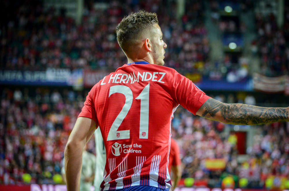 Niemieckie kluby reagują na rekordowy transfer Bayernu Monachium. "To jest cholernie duża suma"