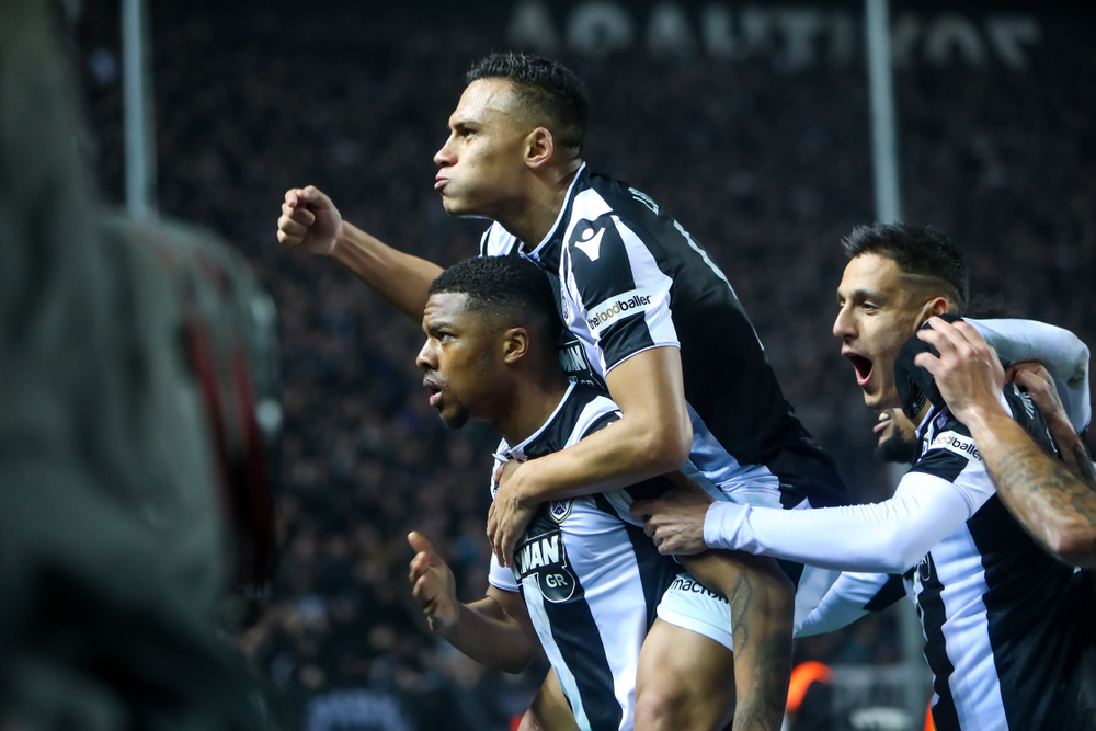 PAOK przegrał w Bratysławie, grał Karol Świderski