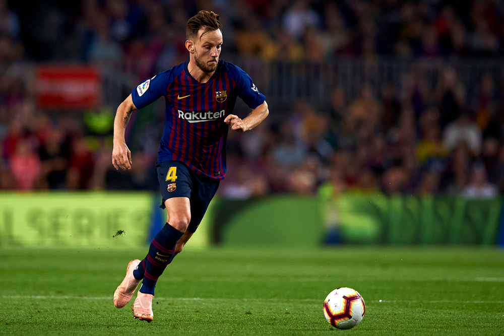 Ivan Rakitić niezadowolony ze swojej sytuacji w FC Barcelonie. "Zabrano mi piłkę, a jestem w życiowej formie"
