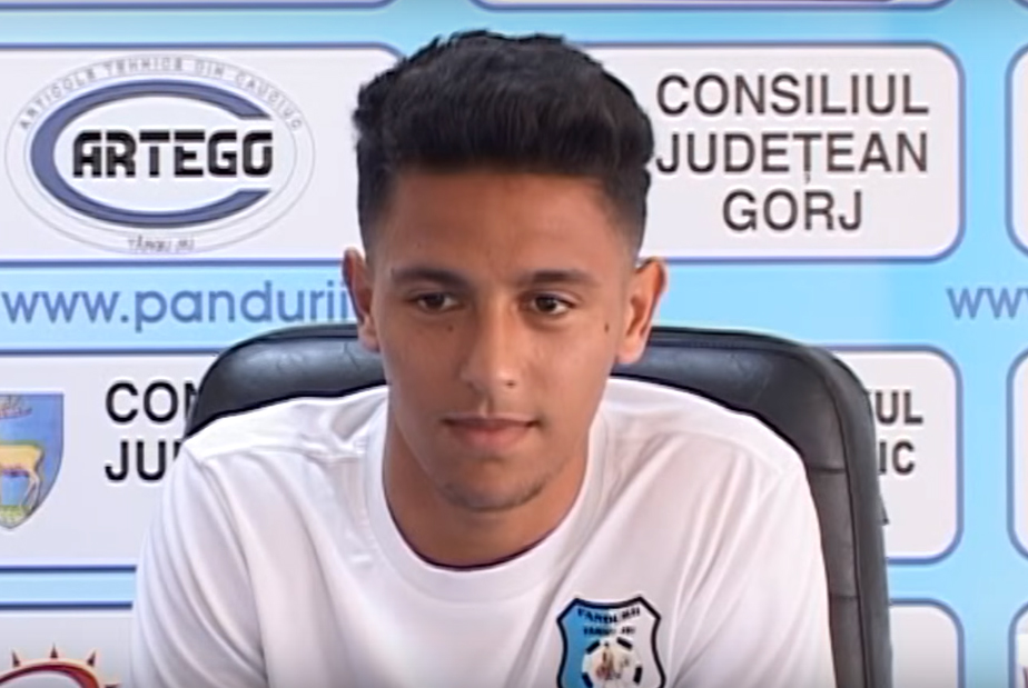 Lech Poznań negocjuje transfer. Chce kupić nastolatka z Rumunii [WIDEO]
