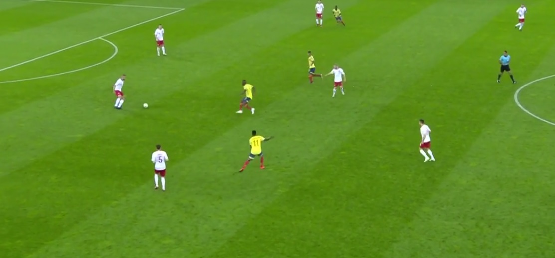 Mundialowa katastrofa Walukiewicza. Polski obrońca podarował gola Kolumbii [WIDEO]