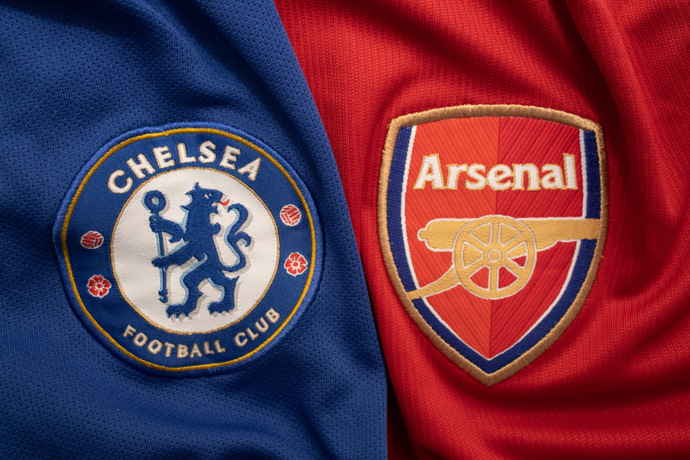 Powtórka? Chelsea i Arsenal znów walczą o tego samego piłkarza. Na stole wielka kasa [PRZEGLĄD TRANSFEROWY]