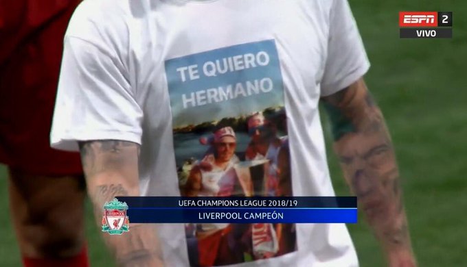 Piłkarz Liverpoolu zadedykował sukces Jose Antonio Reyesowi. "Kocham cię, bracie"