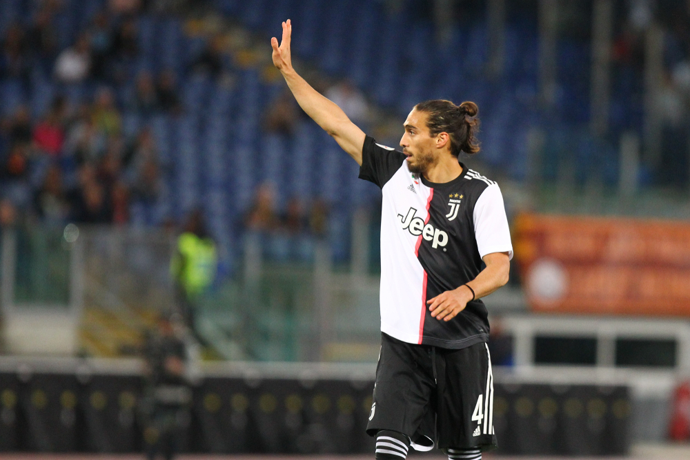 Fiorentina sprowadziła kolejnego weterana. Były piłkarz Barcelony i Juventusu zasilił "Fiołki"