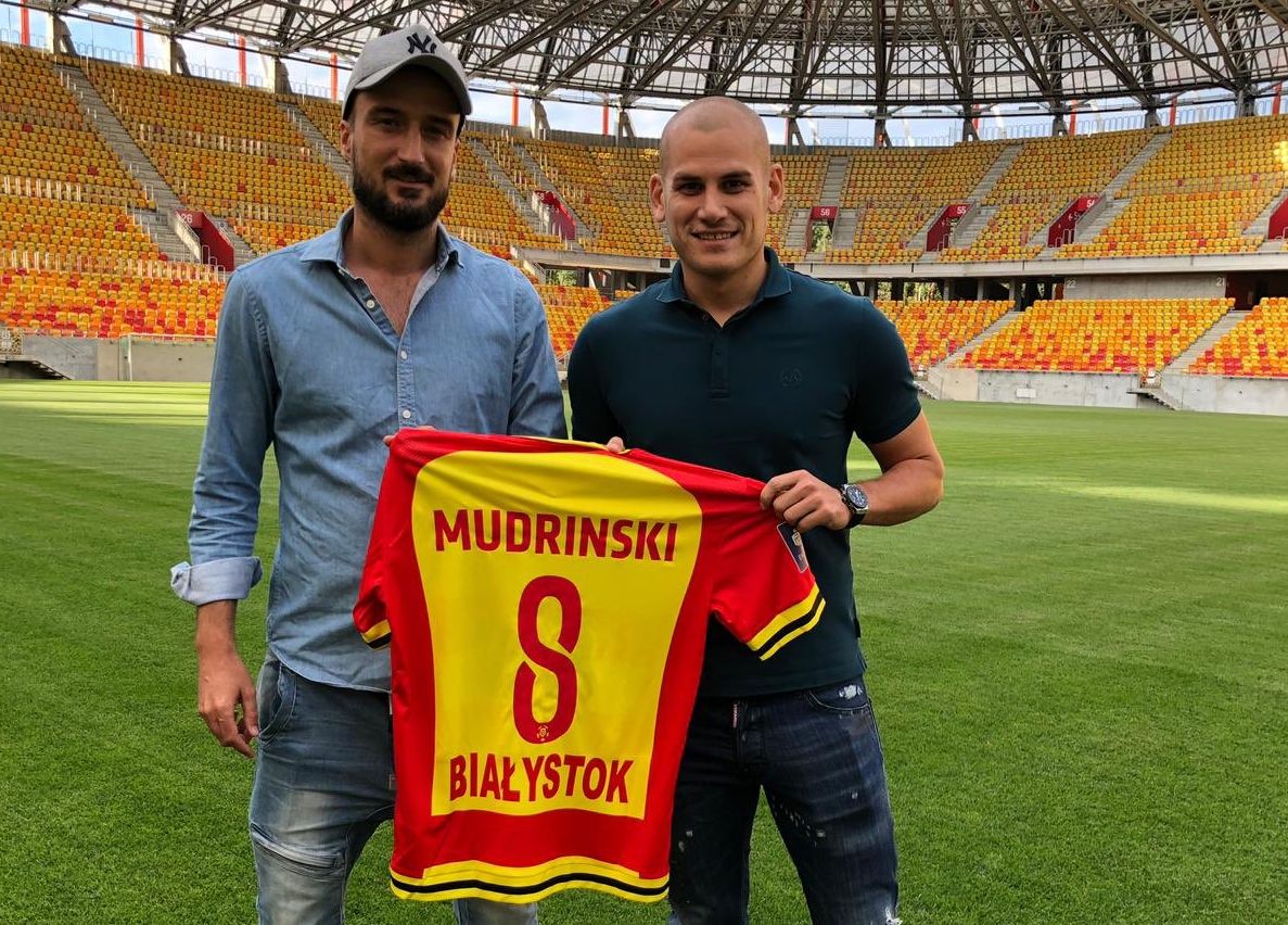Jagiellonia Białystok wypożyczyła Ognjena Mudrinskiego. Piłkarz dokończy sezony w Chorwacji