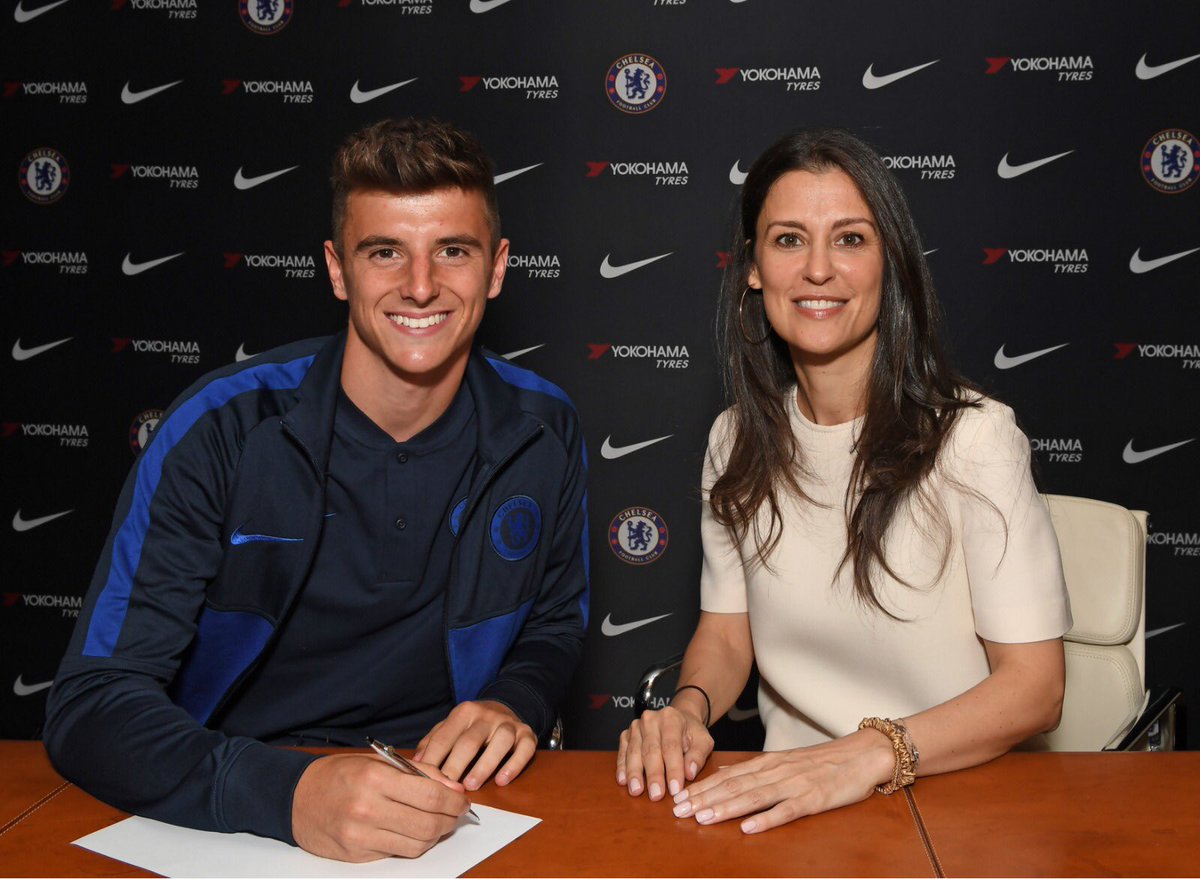 Mason Mount przedłużył kontrakt z Chelsea Londyn