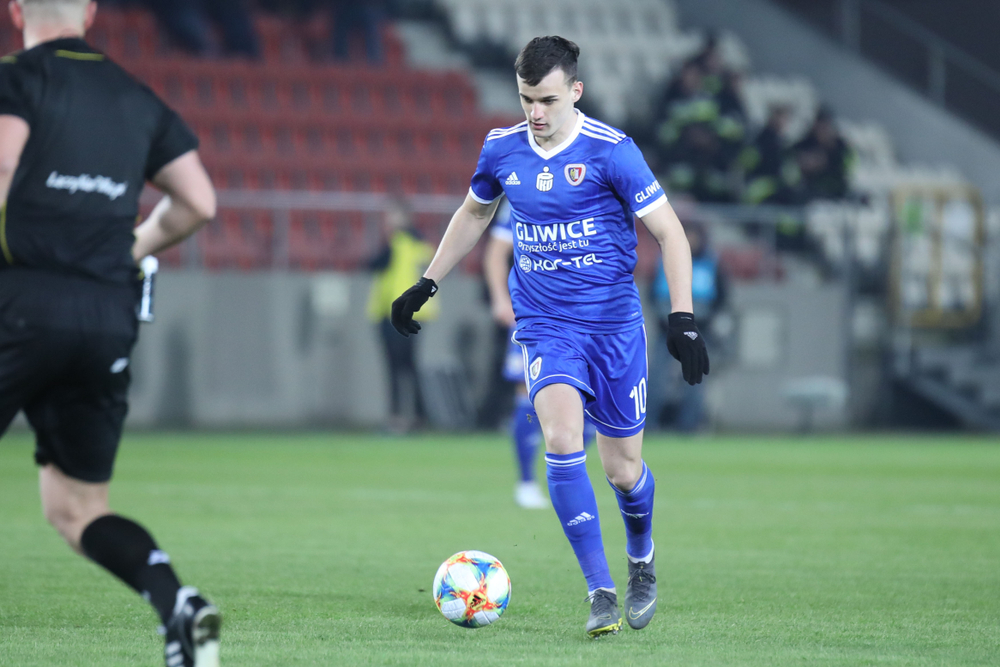 Patryk Dziczek już w Rzymie! Przechodzi testy medyczne przed transferem do Lazio