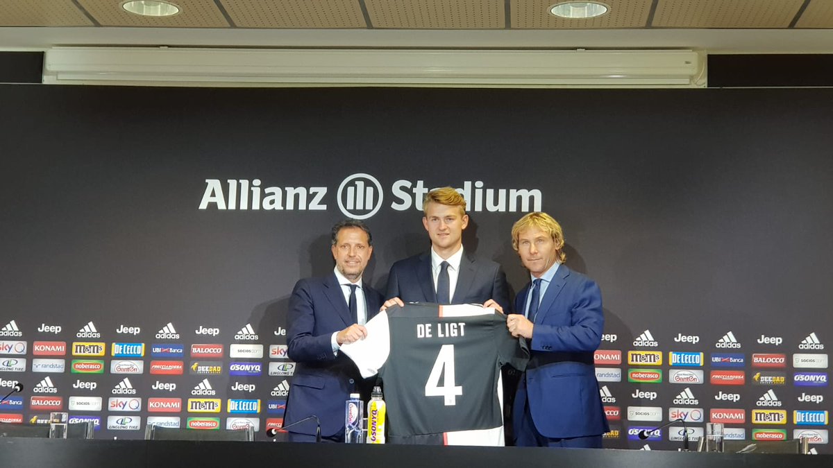 Matthijs de Ligt zapytany o zdjęcie sprzed lat. "To z 2005 lub 2006. To jasne, komu wtedy kibicowałem"