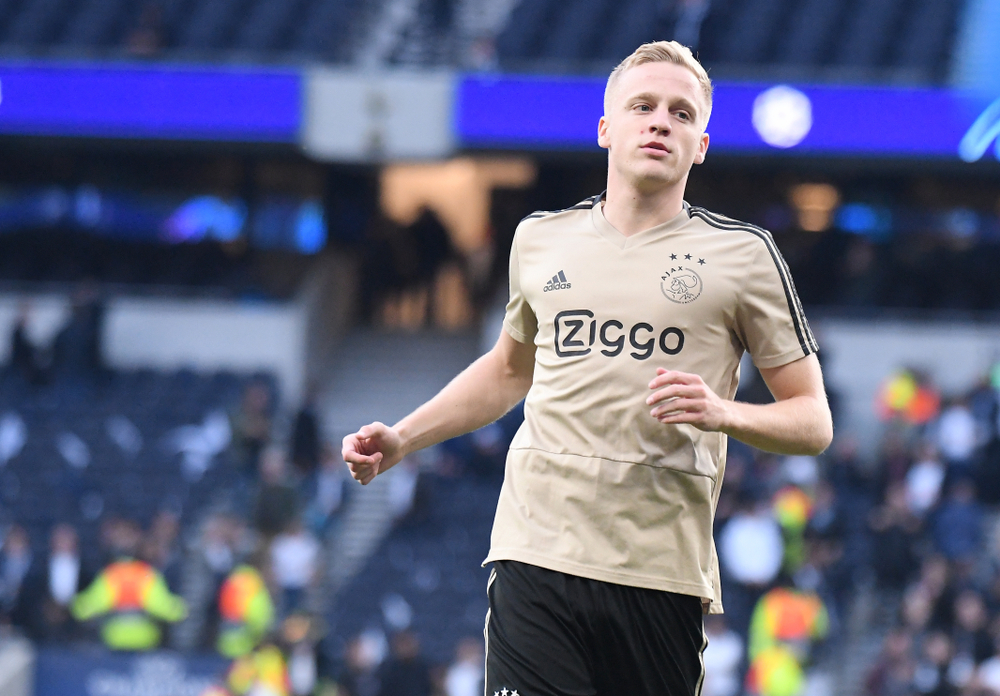 Remis PAOK-u z Ajaksem Amsterdam w el. Ligi Mistrzów. Karol Świderski na ławce rezerwowych
