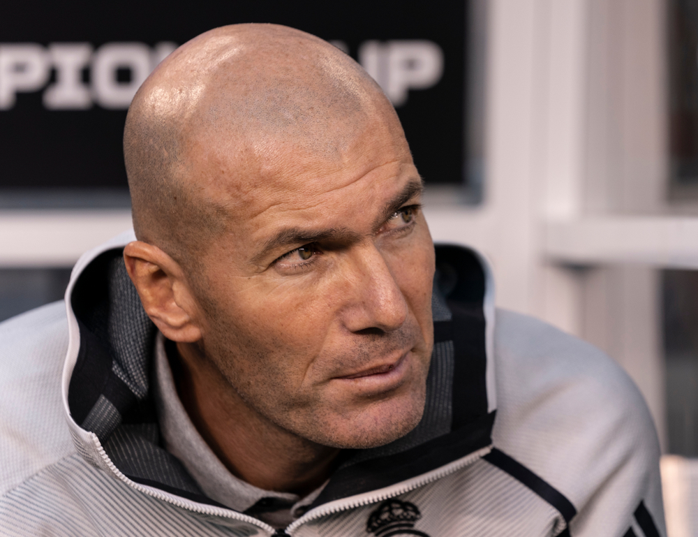 Zinedine Zidane się poddał. Gareth Bale i James Rodriguez zostają w Realu Madryt