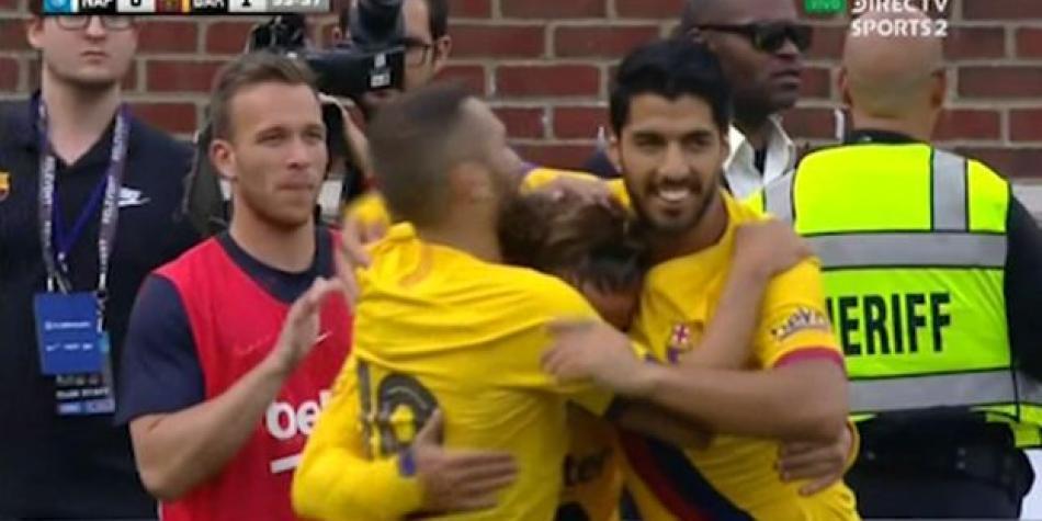 Zabójczy kwadrans FC Barcelony przeciwko SSC Napoli. Pierwszy gol Griezmanna, zamieszanie ws. Milika [WIDEO]