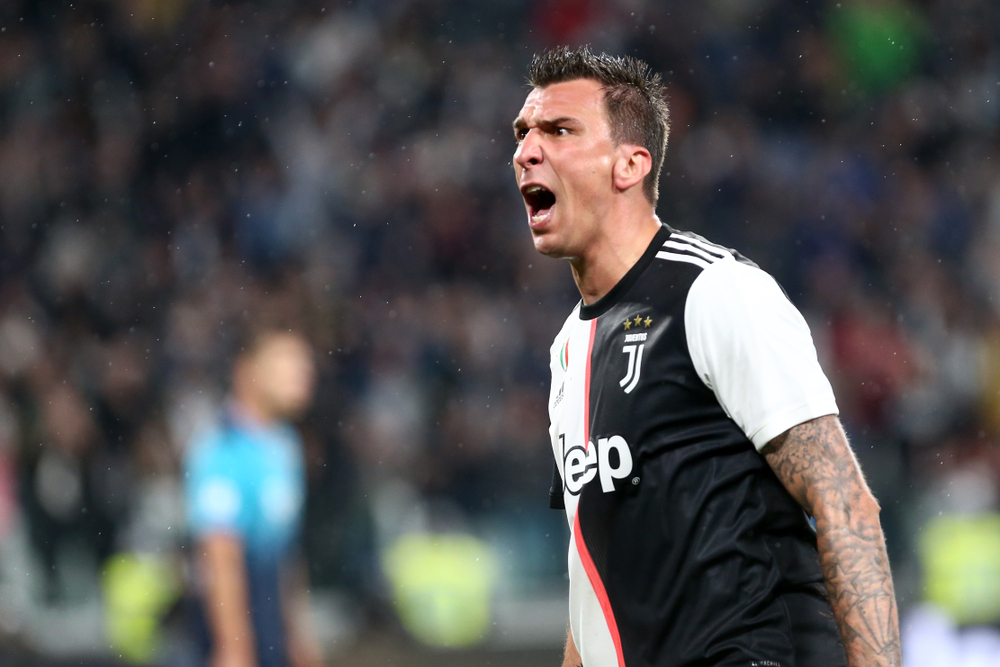 Mandżukić za stary dla United. Mimo to może trafić na Wyspy