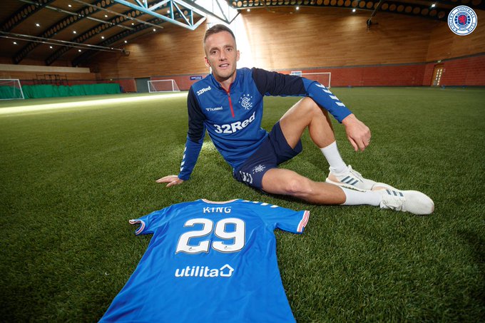 Andy King trafił na wypożyczenie do Huddersfield Town