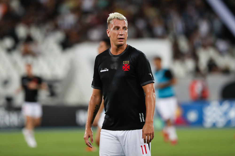 Były snajper FC Barcelony wylądował w... Serie B