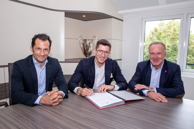 Robert Lewandowski przedłużył kontrakt z Bayernem Monachium! "Czuję dumę, że jestem częścią tego klubu"