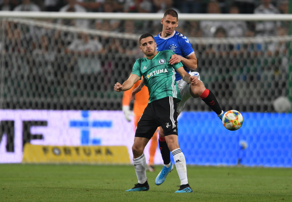 Legia Warszawa łata dziurę w budżecie. Trwają rozmowy w sprawie sprzedaży Sandro Kulenovicia