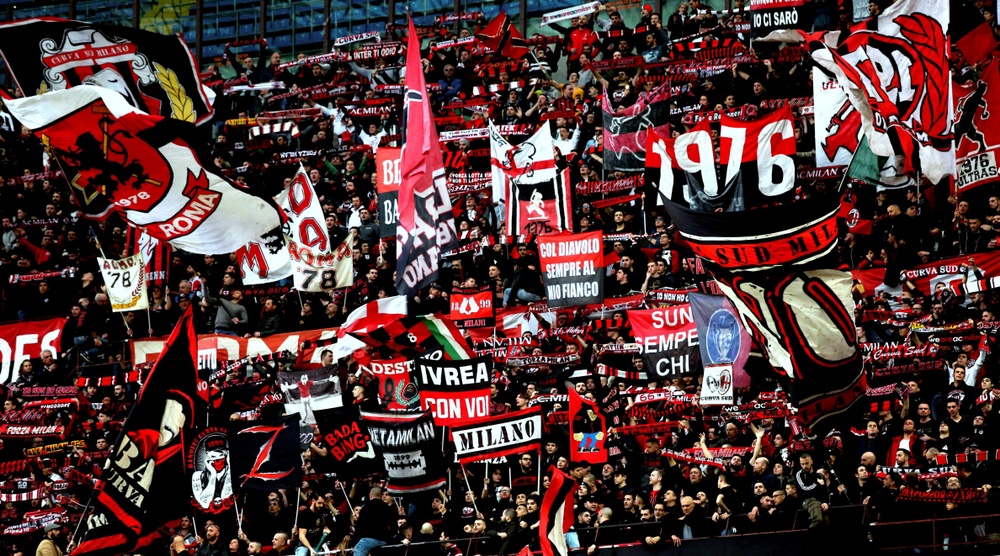 Miliard euro za AC Milan? Jeden z najbogatszych ludzi świata chce przejąć klub Piątka